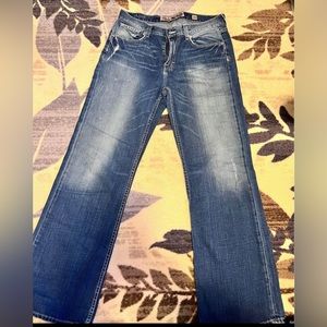 2 pair of men’s Buckle jeans, new w/o tags. My husband bought them w/trying on.